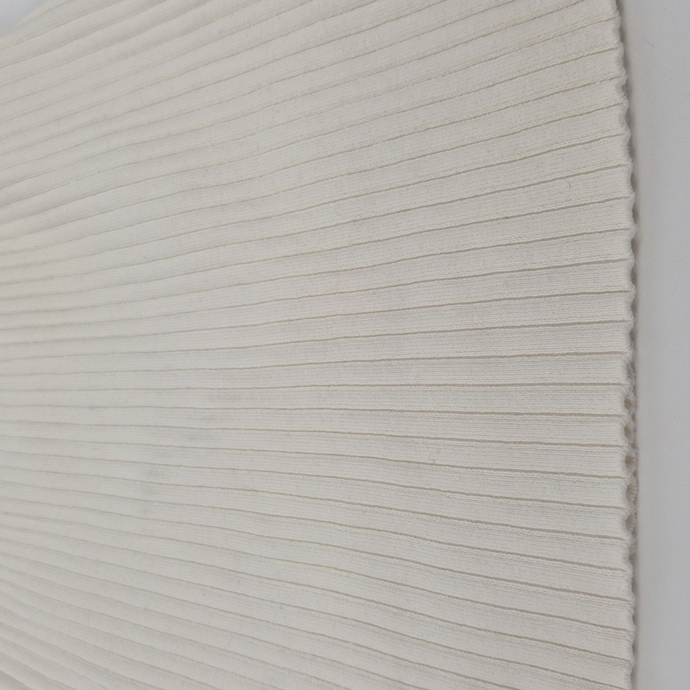 Line & Dot Cream‎ Ribbed Camisole - Picture 7 of 8